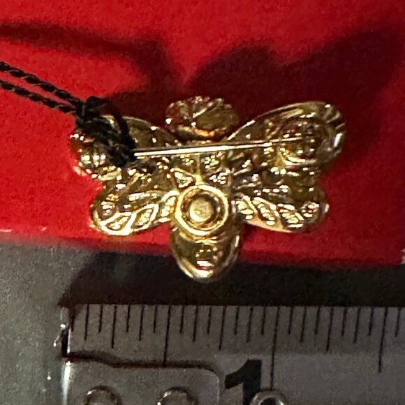 NIB  Bee Brooch by Swarovski vintage original w/ tags & Saks Fifth Avenue box - Picture 3 of 5